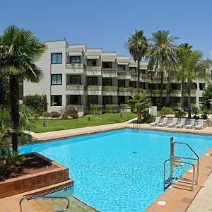https://sherry-park.es-andalucia.com